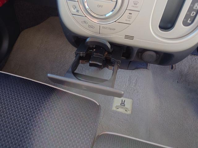 アルトラパン 10thアニバーサリーリミテッド ETC バックカメラ ナビ TV スマートキー 電動格納ミラー シートヒーター ベンチシート CVT 盗難防止システム ABS アルミホイール 衝突安全ボディ エアコン パワーステアリング(24枚目)