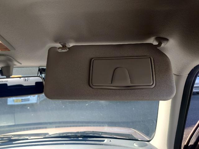 アルトラパン 10thアニバーサリーリミテッド ETC バックカメラ ナビ TV スマートキー 電動格納ミラー シートヒーター ベンチシート CVT 盗難防止システム ABS アルミホイール 衝突安全ボディ エアコン パワーステアリング(29枚目)