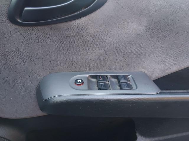 フィット コンフォートエディション ETC ナビ アルミホイール キーレスエントリー CVT 盗難防止システム 衝突安全ボディ ABS エアコン パワーステアリング パワーウィンドウ(26枚目)