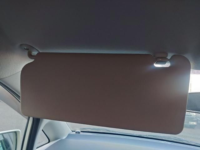 フィット コンフォートエディション ETC ナビ アルミホイール キーレスエントリー CVT 盗難防止システム 衝突安全ボディ ABS エアコン パワーステアリング パワーウィンドウ(30枚目)