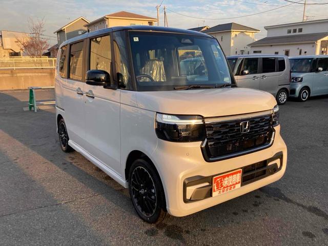 Ｎ－ＢＯＸカスタム コーディネートスタイル　バックカメラ　両側電動スライドドア　クリアランスソナー　オートクルーズコントロール　レーンアシスト　衝突被害軽減システム　オートライト　ＬＥＤヘッドランプ　スマートキー　届出済未使用車（17枚目）
