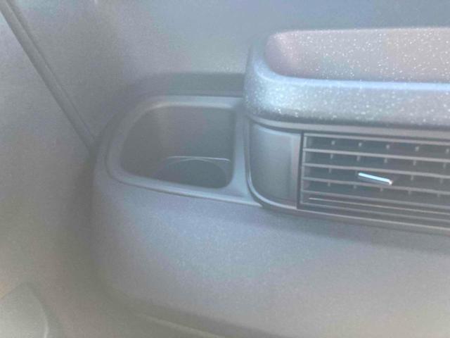 Ｎ－ＢＯＸカスタム コーディネートスタイル　バックカメラ　両側電動スライドドア　クリアランスソナー　オートクルーズコントロール　レーンアシスト　衝突被害軽減システム　オートライト　ＬＥＤヘッドランプ　スマートキー　届出済未使用車（40枚目）