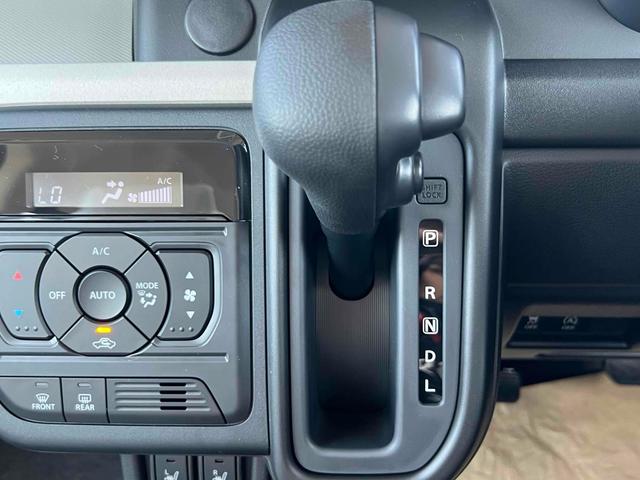 スペーシア ハイブリッドＸ　両側電動スライドドア　クリアランスソナー　オートライト　スマートキー　アイドリングストップ　電動格納ミラー　シートヒーター　ＣＶＴ　ＥＳＣ　オットマン　エアコン　パワーステアリング（7枚目）