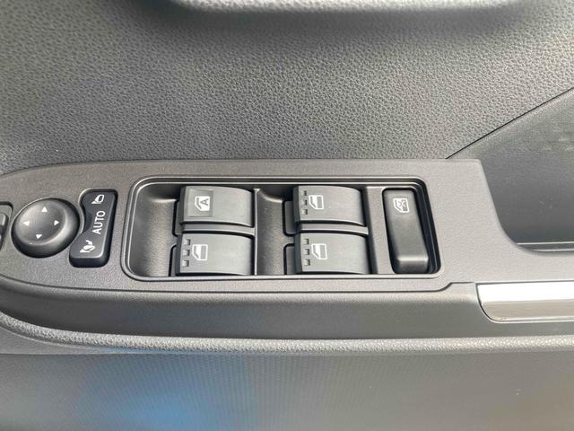 タント カスタムX バックカメラ 両側電動スライドドア クリアランスソナー 衝突被害軽減システム オートライト スマートキー アイドリングストップ 電動格納ミラー シートヒーター CVT ESC USB アルミホイール(11枚目)