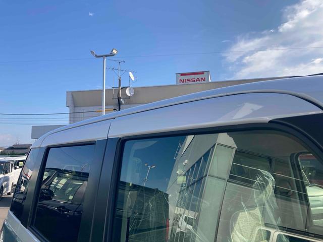 ムーヴキャンバス ストライプスＧ　両側電動スライドドア　クリアランスソナー　衝突被害軽減システム　オートライト　スマートキー　アイドリングストップ　電動格納ミラー　シートヒーター　ベンチシート　ＣＶＴ　ＥＳＣ　エアコン（29枚目）