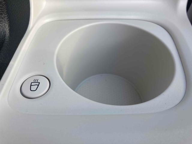 ムーヴキャンバス ストライプスＧ　両側電動スライドドア　クリアランスソナー　衝突被害軽減システム　オートライト　スマートキー　アイドリングストップ　電動格納ミラー　シートヒーター　ベンチシート　ＣＶＴ　ＥＳＣ　エアコン（46枚目）