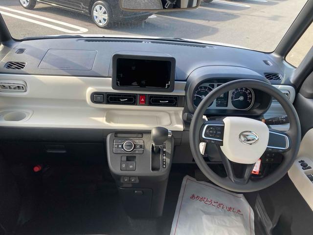 ムーヴキャンバス ストライプスＧ　両側電動スライドドア　クリアランスソナー　衝突被害軽減システム　オートライト　スマートキー　アイドリングストップ　電動格納ミラー　シートヒーター　ベンチシート　ＣＶＴ　ＥＳＣ　エアコン（2枚目）