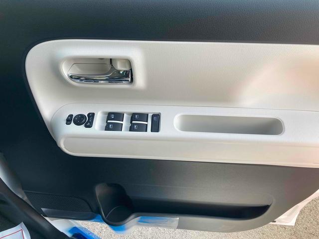 ムーヴキャンバス ストライプスＧ　両側電動スライドドア　クリアランスソナー　衝突被害軽減システム　オートライト　スマートキー　アイドリングストップ　電動格納ミラー　シートヒーター　ベンチシート　ＣＶＴ　ＥＳＣ　エアコン（50枚目）