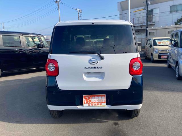 ムーヴキャンバス ストライプスＧ　両側電動スライドドア　クリアランスソナー　衝突被害軽減システム　オートライト　スマートキー　アイドリングストップ　電動格納ミラー　シートヒーター　ベンチシート　ＣＶＴ　ＡＢＳ　ＥＳＣ　エアコン（16枚目）