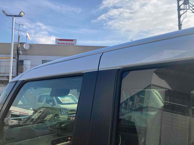 ムーヴキャンバス ストライプスＧ　両側電動スライドドア　クリアランスソナー　衝突被害軽減システム　オートライト　スマートキー　アイドリングストップ　電動格納ミラー　シートヒーター　ベンチシート　ＣＶＴ　ＡＢＳ　ＥＳＣ　エアコン（30枚目）