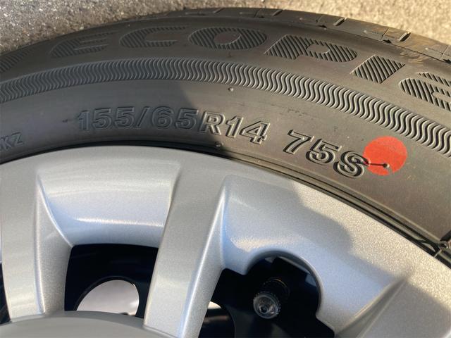 ムーヴキャンバス ストライプスＧ　両側電動スライドドア　クリアランスソナー　衝突被害軽減システム　オートライト　スマートキー　アイドリングストップ　電動格納ミラー　シートヒーター　ベンチシート　ＣＶＴ　ＡＢＳ　ＥＳＣ　エアコン（31枚目）