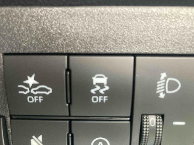 ハイゼットカーゴ ＤＸ　ＣＶＴ　衝突被害軽減システム　クリアランスソナー　両側スライドドア　キーレスエントリー　アイドリングストップ　オートライト　ＥＳＣ　エアコン　パワーステアリング　パワーウィンドウ（5枚目）