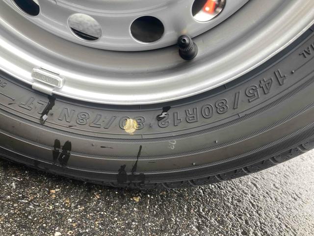 ハイゼットカーゴ ＤＸ　ＣＶＴ　衝突被害軽減システム　クリアランスソナー　両側スライドドア　キーレスエントリー　アイドリングストップ　オートライト　ＥＳＣ　エアコン　パワーステアリング　パワーウィンドウ（22枚目）