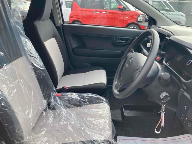 ミライース 　クリアランスソナー　衝突被害軽減システム　オートマチックハイビーム　オートライト　キーレスエントリー　アイドリングストップ　ＣＶＴ　ＥＳＣ　エアコン　パワーステアリング　パワーウィンドウ（11枚目）