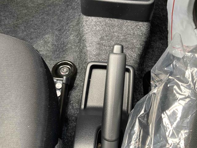 ミライース 　クリアランスソナー　衝突被害軽減システム　オートマチックハイビーム　オートライト　キーレスエントリー　アイドリングストップ　ＣＶＴ　ＥＳＣ　エアコン　パワーステアリング　パワーウィンドウ（30枚目）