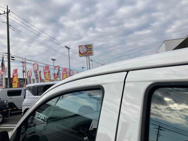 ミライース 　クリアランスソナー　衝突被害軽減システム　オートマチックハイビーム　オートライト　キーレスエントリー　アイドリングストップ　ＣＶＴ　ＥＳＣ　エアコン　パワーステアリング　パワーウィンドウ（37枚目）