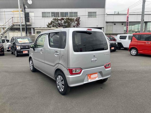 ワゴンＲ 　クリアランスソナー　レーンアシスト　衝突被害軽減システム　オートライト　スマートキー　電動格納ミラー　シートヒーター　ＭＴ　ＥＳＣ　エアコン　パワーステアリング　パワーウィンドウ（17枚目）