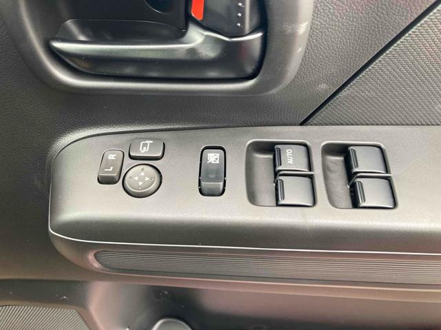 ワゴンＲ 　クリアランスソナー　レーンアシスト　衝突被害軽減システム　オートライト　スマートキー　電動格納ミラー　シートヒーター　ベンチシート　ＣＶＴ　ＥＳＣ　エアコン　パワーステアリング　パワーウィンドウ（11枚目）