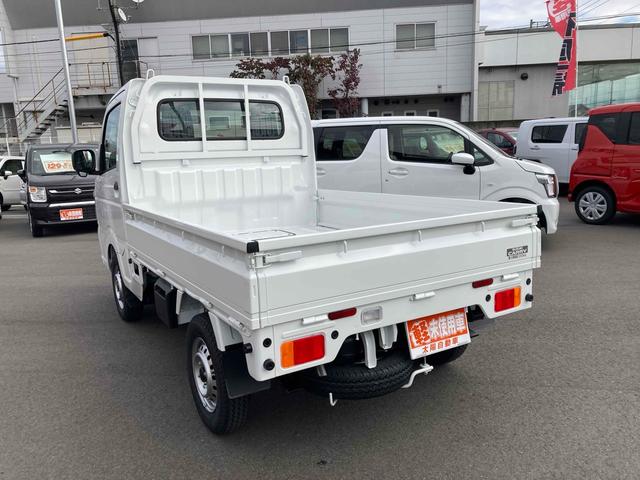 キャリイトラック 　４ＷＤ　軽トラック　ＭＴ　クリアランスソナー　アイドリングストップ　オートライト　ＥＳＣ　エアコン　パワーウィンドウ（7枚目）