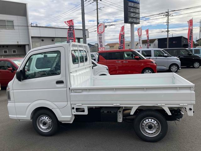 キャリイトラック 　４ＷＤ　軽トラック　ＭＴ　クリアランスソナー　アイドリングストップ　オートライト　ＥＳＣ　エアコン　パワーウィンドウ（8枚目）