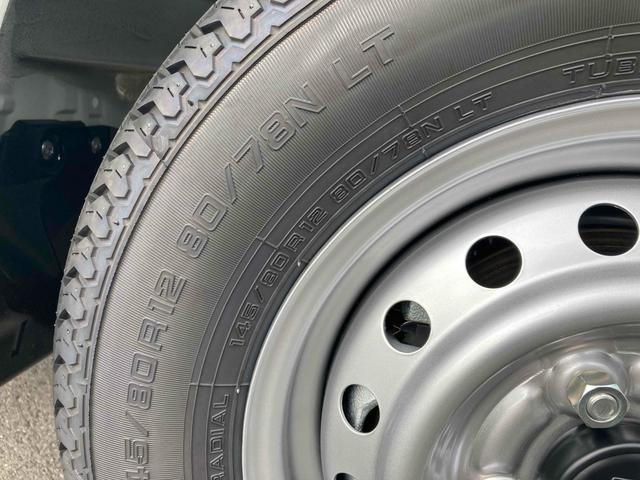 キャリイトラック 　４ＷＤ　軽トラック　ＭＴ　クリアランスソナー　アイドリングストップ　オートライト　ＥＳＣ　エアコン　パワーウィンドウ（14枚目）