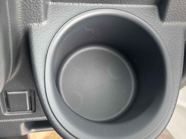 キャリイトラック 　４ＷＤ　軽トラック　ＭＴ　クリアランスソナー　アイドリングストップ　オートライト　ＥＳＣ　エアコン　パワーウィンドウ（36枚目）