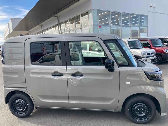 スペーシアベース ＧＦ　両側スライドドア　クリアランスソナー　レーンアシスト　衝突被害軽減システム　オートライト　スマートキー　アイドリングストップ　電動格納ミラー　シートヒーター　ＡＴ　ＥＳＣ　エアコン　パワーステアリング（14枚目）