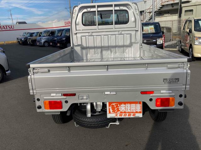 キャリイトラック 　４ＷＤ　ＡＴ　衝突被害軽減システム　クリアランスソナー　レーンアシスト　アイドリングストップ　オートライト　ＥＳＣ　エアコン　パワーステアリング　パワーウィンドウ（6枚目）