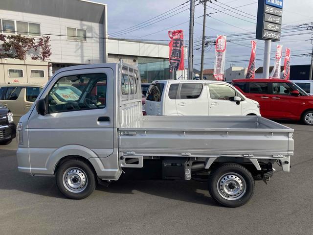 キャリイトラック 　４ＷＤ　ＡＴ　衝突被害軽減システム　クリアランスソナー　レーンアシスト　アイドリングストップ　オートライト　ＥＳＣ　エアコン　パワーステアリング　パワーウィンドウ（8枚目）