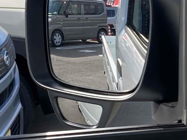 キャリイトラック 　４ＷＤ　ＡＴ　衝突被害軽減システム　クリアランスソナー　レーンアシスト　アイドリングストップ　オートライト　ＥＳＣ　エアコン　パワーステアリング　パワーウィンドウ（17枚目）