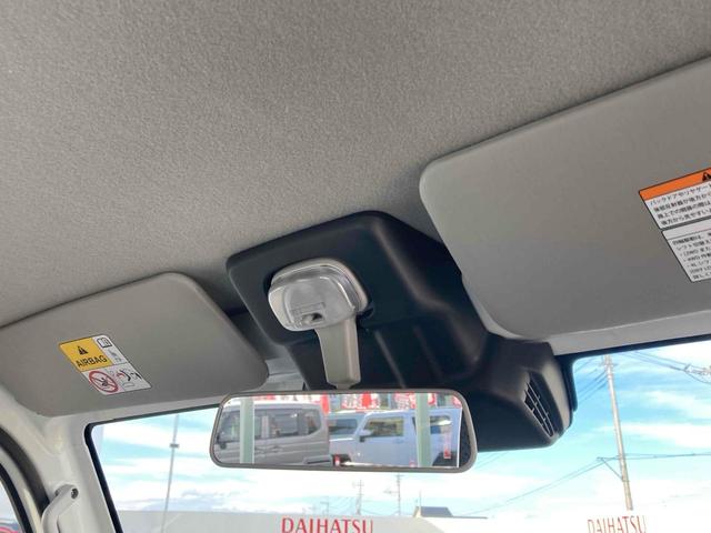 キャリイトラック 　４ＷＤ　ＡＴ　衝突被害軽減システム　クリアランスソナー　レーンアシスト　アイドリングストップ　オートライト　ＥＳＣ　エアコン　パワーステアリング　パワーウィンドウ（33枚目）