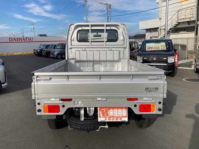 キャリイトラック 　ＭＴ　クリアランスソナー　アイドリングストップ　オートライト　ＥＳＣ　エアコン　パワーステアリング　パワーウィンドウ　運転席エアバッグ　助手席エアバッグ（16枚目）