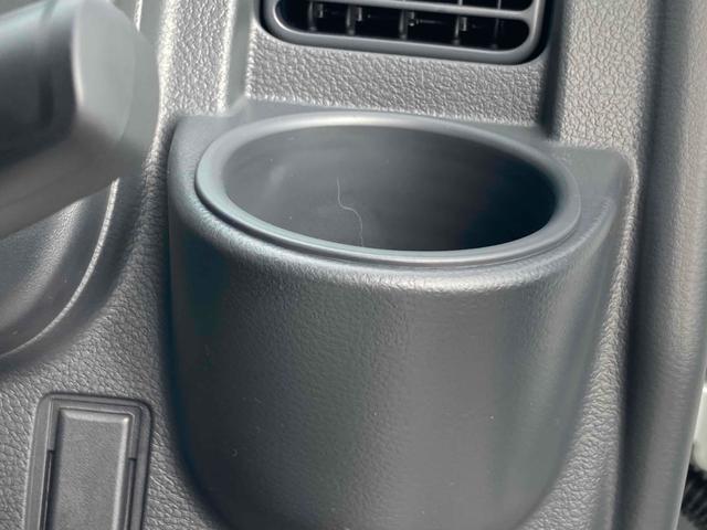 キャリイトラック 　ＭＴ　クリアランスソナー　アイドリングストップ　オートライト　ＥＳＣ　エアコン　パワーステアリング　パワーウィンドウ　運転席エアバッグ　助手席エアバッグ（27枚目）