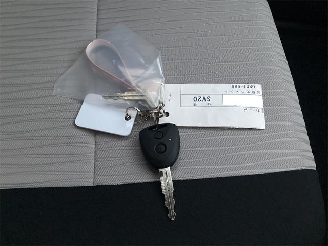 プレオプラス Ｆ　バックカメラ　クリアランスソナー　衝突被害軽減システム　オートマチックハイビーム　オートライト　キーレスエントリー　アイドリングストップ　ＣＶＴ　盗難防止システム　ＡＢＳ　ＥＳＣ　衝突安全ボディ（10枚目）