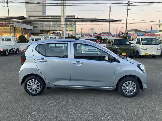 プレオプラス Ｆ　バックカメラ　クリアランスソナー　衝突被害軽減システム　オートマチックハイビーム　オートライト　キーレスエントリー　アイドリングストップ　ＣＶＴ　盗難防止システム　ＡＢＳ　ＥＳＣ　衝突安全ボディ（14枚目）