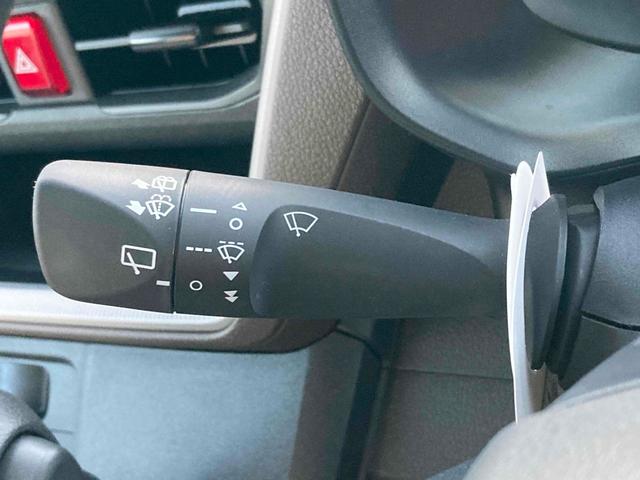 ムーヴ Ｌ　両側スライドドア　クリアランスソナー　衝突被害軽減システム　オートライト　アイドリングストップ　電動格納ミラー　ベンチシート　ＣＶＴ　ＥＳＣ　エアコン　パワーウィンドウ　運転席エアバッグ（28枚目）