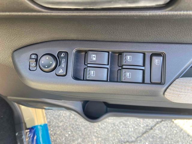 ムーヴ Ｇ　両側スライド・片側電動　クリアランスソナー　衝突被害軽減システム　オートライト　ＬＥＤヘッドランプ　スマートキー　アイドリングストップ　電動格納ミラー　ベンチシート　ＣＶＴ　盗難防止システム　ＡＢＳ（10枚目）