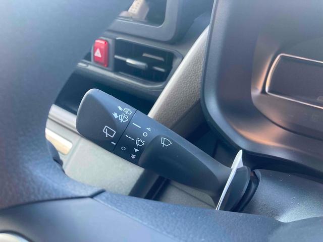 ムーヴ Ｘ　両側スライド・片側電動　クリアランスソナー　衝突被害軽減システム　オートライト　ＬＥＤヘッドランプ　スマートキー　アイドリングストップ　電動格納ミラー　ベンチシート　ＣＶＴ　盗難防止システム　ＡＢＳ（6枚目）