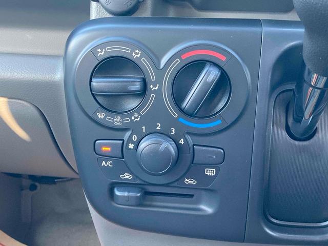 エブリイ ジョインターボ　両側スライドドア　クリアランスソナー　レーンアシスト　衝突被害軽減システム　ＬＥＤヘッドランプ　スマートキー　アイドリングストップ　電動格納ミラー　シートヒーター　ＣＶＴ　盗難防止システム　ＡＢＳ（9枚目）