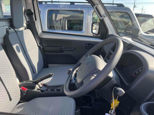 キャリイトラック ＫＣ　三方開　ＭＴ　衝突被害軽減システム　クリアランスソナー　レーンアシスト　アイドリングストップ　オートライト　ＥＳＣ　エアコン　パワーステアリング（23枚目）