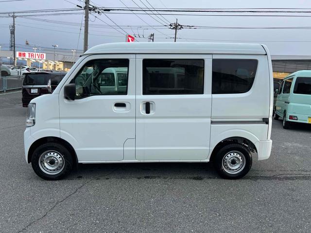 エブリイ ＰＡリミテッド　軽バン　ＣＶＴ　衝突被害軽減システム　クリアランスソナー　レーンアシスト　両側スライドドア　アイドリングストップ　ＥＳＣ　エアコン　パワーステアリング　パワーウィンドウ（15枚目）