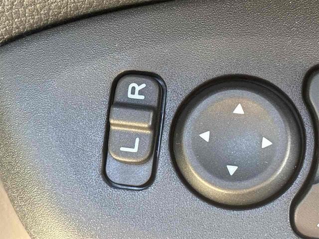 ムーヴ X 届け出済み未使用車 両側スライド・片側電動 クリアランスソナー レーンアシスト 衝突被害軽減システム オートライト LEDヘッドランプ スマートキー アイドリングストップ 電動格納ミラー ベンチシート(49枚目)