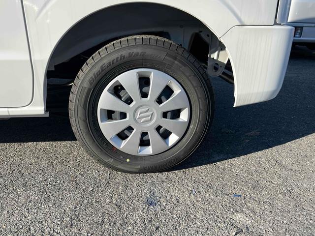 エブリイ PC CVT 衝突被害軽減システム クリアランスソナー レーンアシスト 両側スライドドア アイドリングストップ 電動格納ミラー シートヒーター オートライト ESC エアコン パワーステアリング(10枚目)