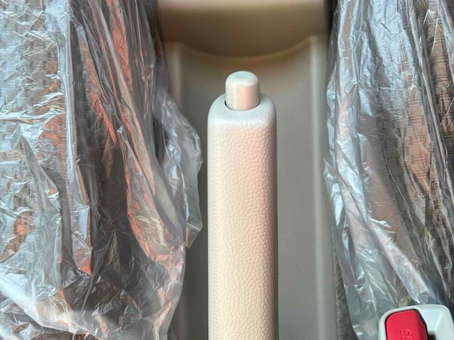 エブリイ PC CVT 衝突被害軽減システム クリアランスソナー レーンアシスト 両側スライドドア アイドリングストップ 電動格納ミラー シートヒーター オートライト ESC エアコン パワーステアリング(38枚目)