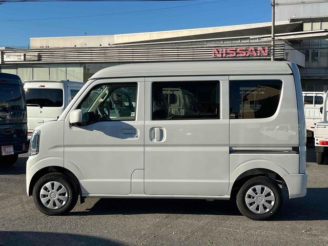 エブリイ ジョイン　両側スライドドア　クリアランスソナー　レーンアシスト　衝突被害軽減システム　オートライト　スマートキー　アイドリングストップ　電動格納ミラー　ＣＶＴ　ＥＳＣ　エアコン　パワーステアリング（21枚目）