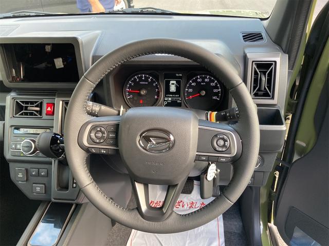 タフト Ｇ　ダーククロムベンチャー　バックカメラ　クリアランスソナー　オートクルーズコントロール　衝突被害軽減システム　オートライト　ＬＥＤヘッドランプ　ヘッドライトウォッシャー　スマートキー　アイドリングストップ　電動格納ミラー（3枚目）