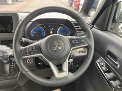 ハンドルの状態が悪いと運転に集中できませんよね。こちらの車、お気軽にお問い合わせください。 6