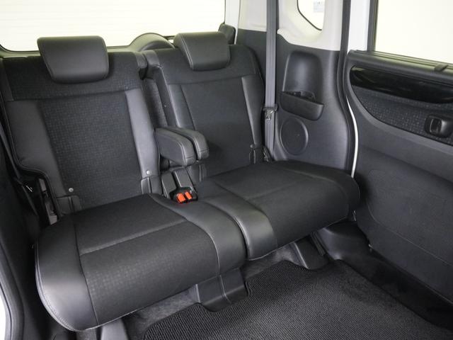 N-BOXカスタム G・ターボLパッケージ ワンオーナーインターナビドライブレコーダーHIDオートライト両側電動スライドドアあんしんパッケージ(低速域衝突軽減ブレーキ+誤発進抑制機能・サイドエアバッグサイドカーテンエアバッグ) AUTOエアコン(10枚目)