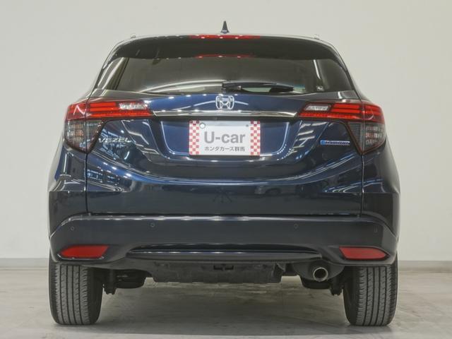 ヴェゼル ハイブリッドZ・ホンダセンシング インターナビシートヒーターLEDオートライトサイドエアバッグサイドカーテンエアバッグアダプティブクルーズコントロールレーンキープアシストルーフレール レーダーサポート Pセンサー DVD再生機能(8枚目)