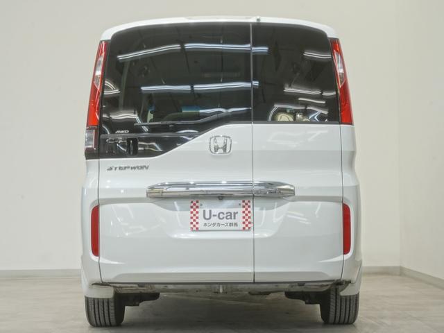 ステップワゴン Ｇ　ワンオーナー　ストラーダナビ　バックカメラ　アルパインフリップダウンモニター　電動スライドドアトリプルゾーンコントロールエアコンクルーズコントロール　キーレス　スマートキー＆プッシュスタート　フルセグ（8枚目）